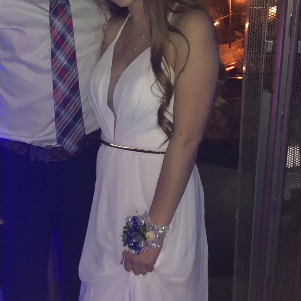 PROM DRESS💞💞 - Picture 2 of 3